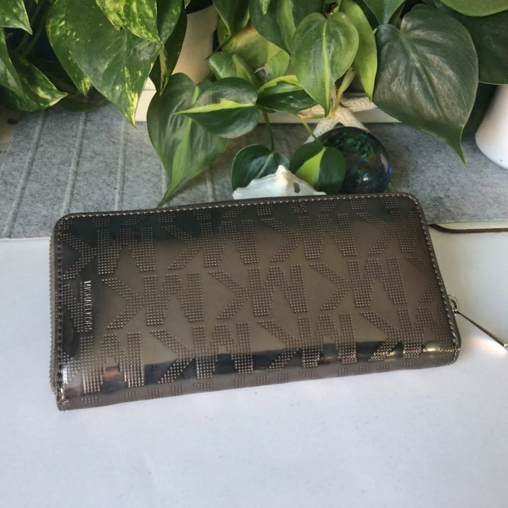 Michael Kors Signature Metallic Silver Zip Around Clutch Wallet Accordion Style